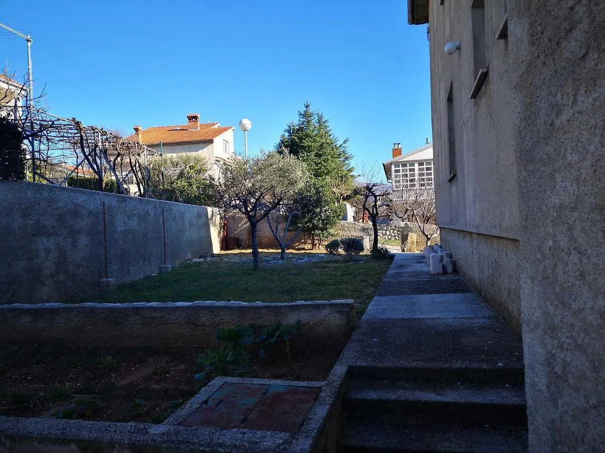 Apartments With A Parking Space Novi Vinodolski - 19057 كرواتيا